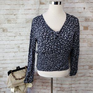 NWT Maurices XXL Black Blue Floral Smocked Hem Knotted V-Neck Peasant Blouse Top